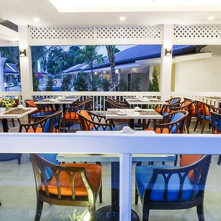 צ'אלונג Tuana Hotels Brook Pool Access מראה חיצוני תמונה