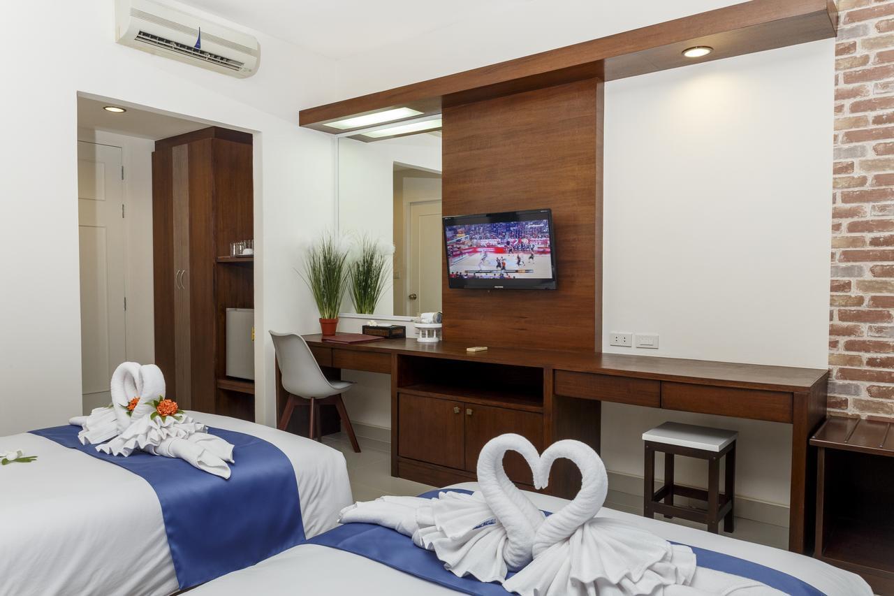 צ'אלונג Tuana Hotels Brook Pool Access מראה חיצוני תמונה