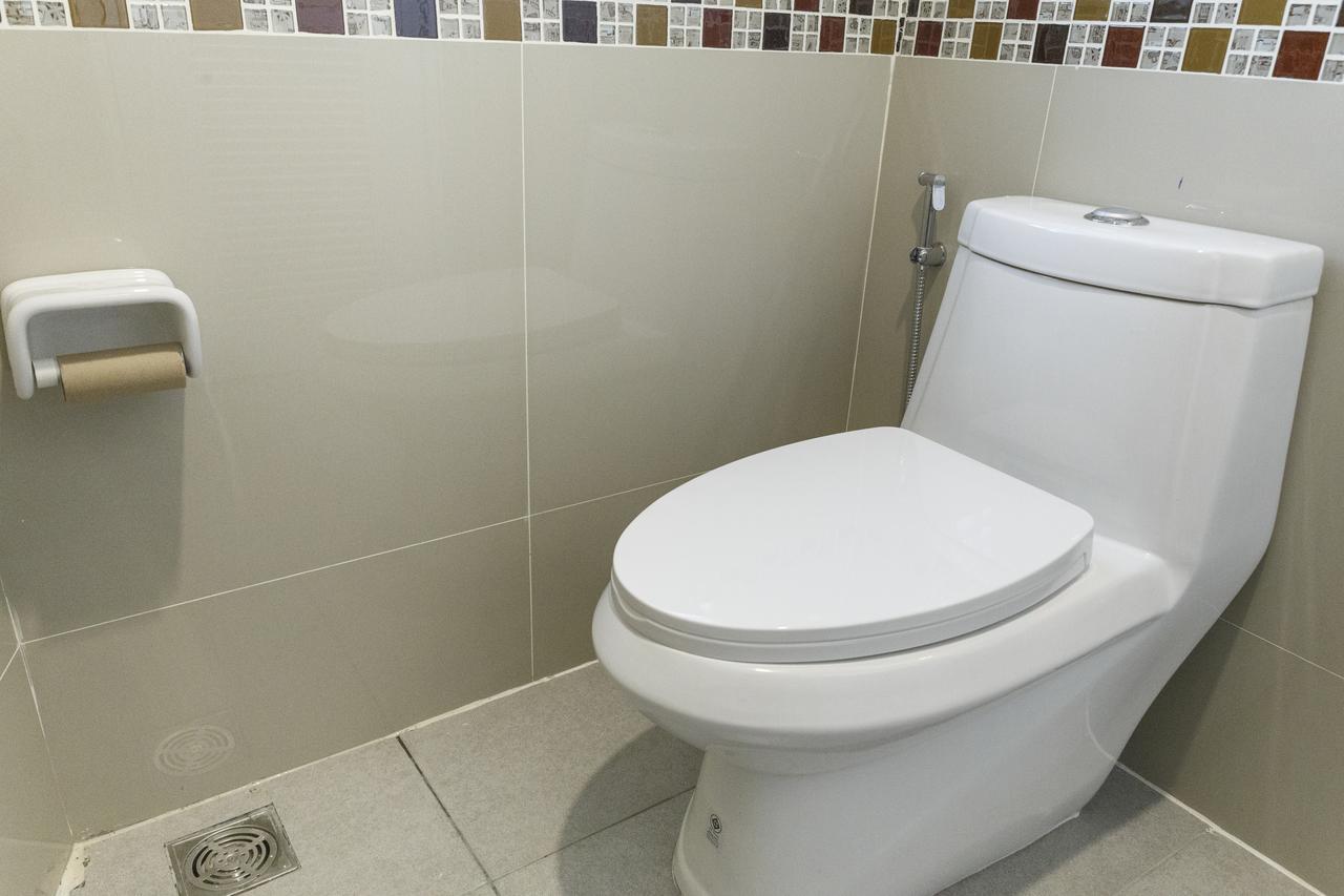 צ'אלונג Tuana Hotels Brook Pool Access מראה חיצוני תמונה