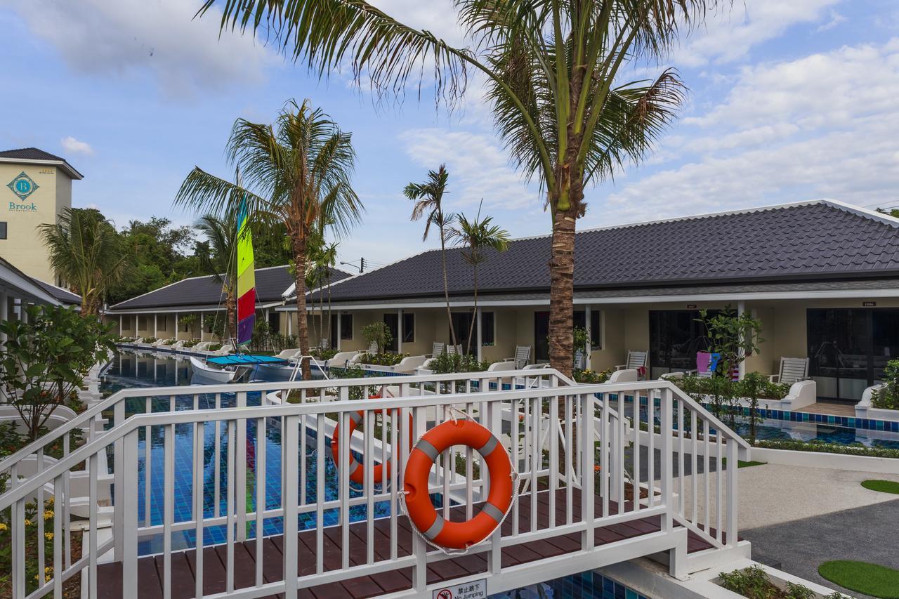 צ'אלונג Tuana Hotels Brook Pool Access מראה חיצוני תמונה