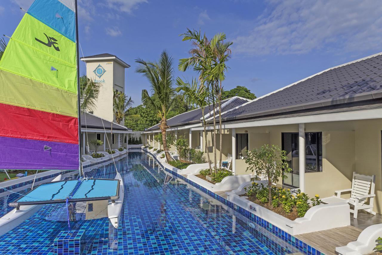 צ'אלונג Tuana Hotels Brook Pool Access מראה חיצוני תמונה